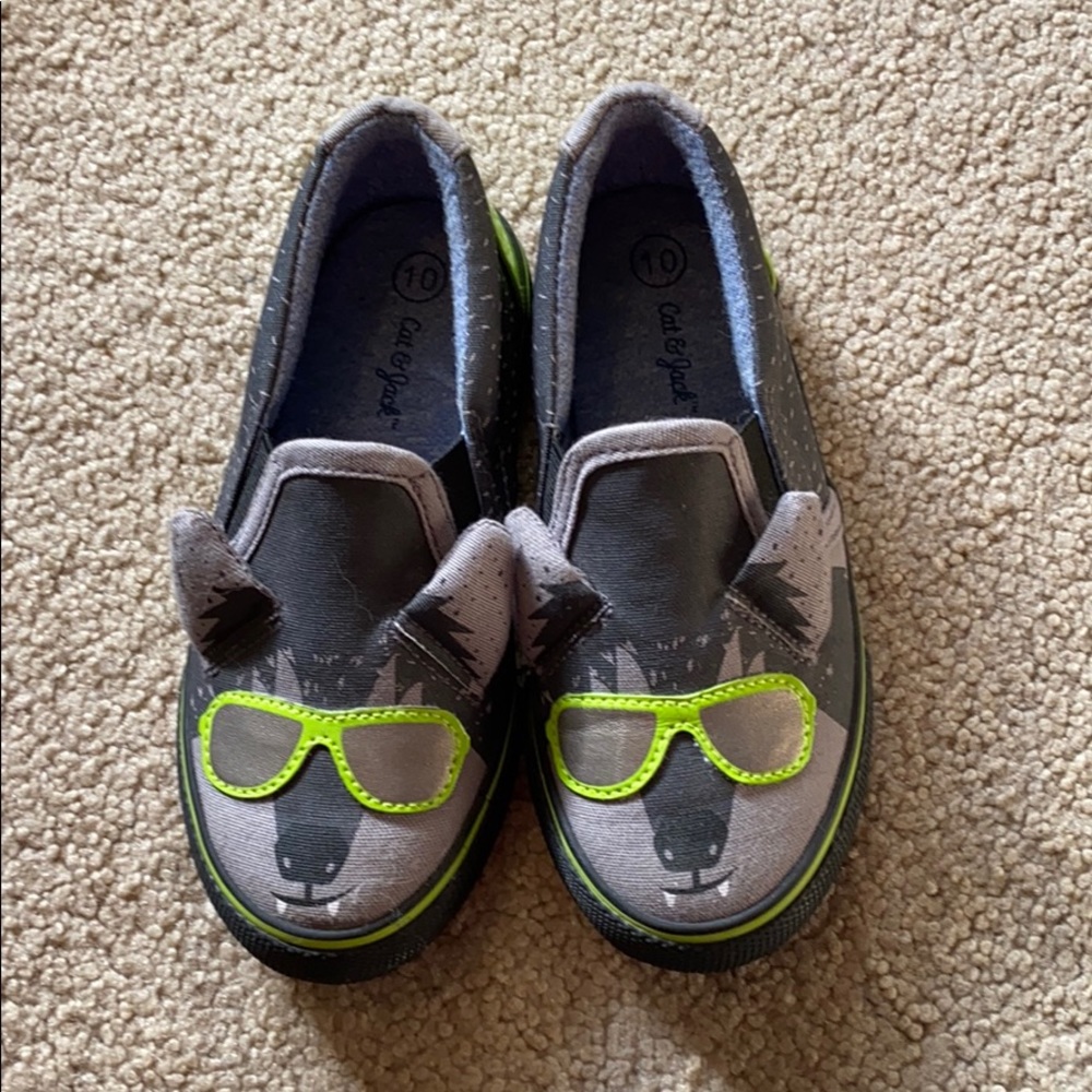 Boys slip on shoes
